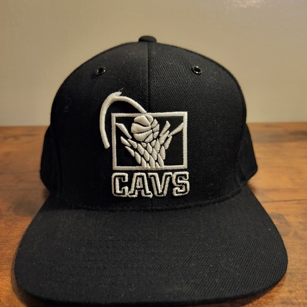Mitchell & Ness Black CAVS Embroidered Hat - Picture 1 of 4